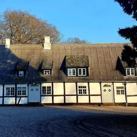 Idyllisk Bolig I Skoven Holiday home